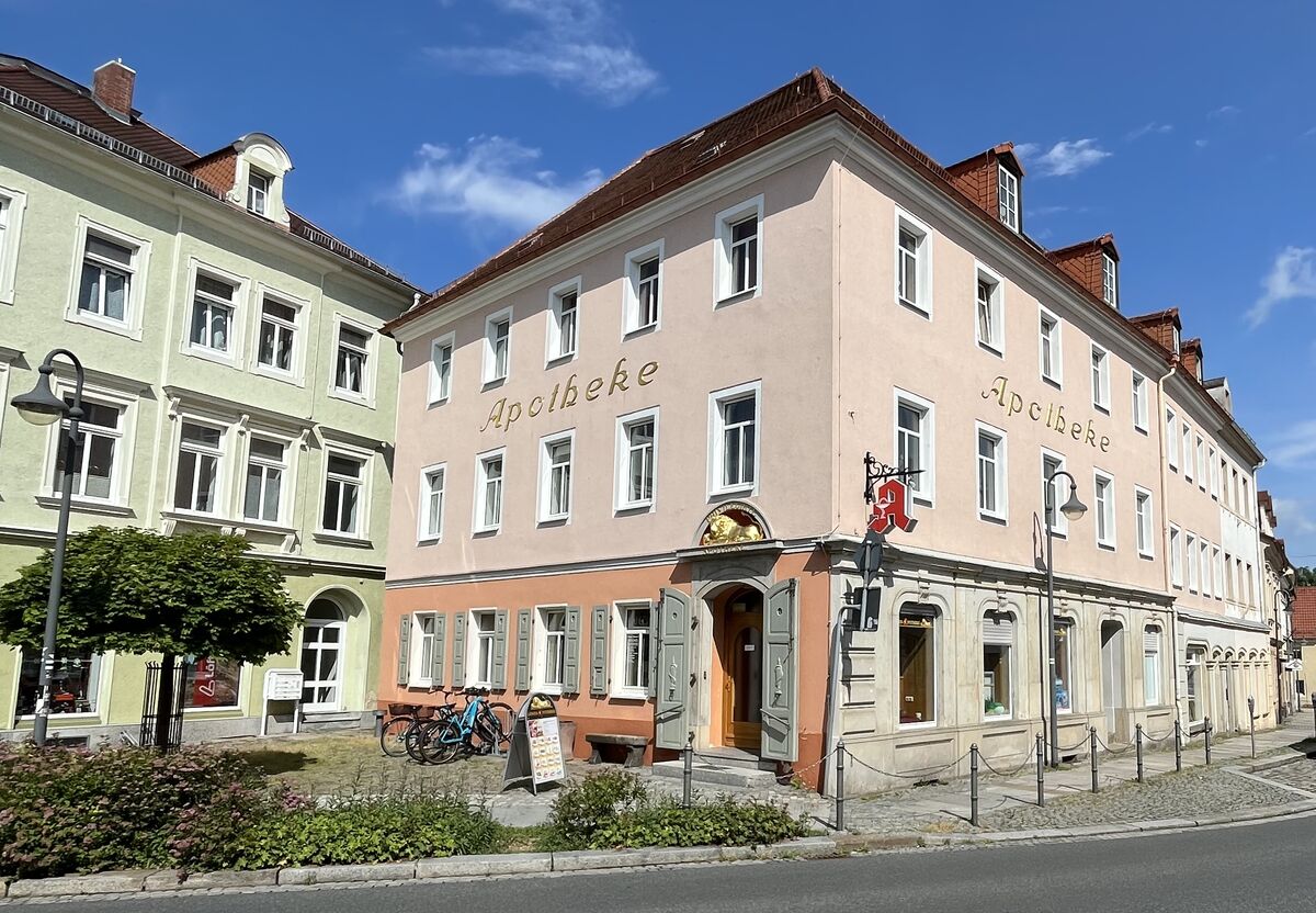 Titelbild Übernahme der Löwen-Apotheke Pulsnitz